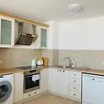Apolonia - Boutique Family Apartment