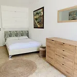 Apolonia - Boutique Family Apartment Sozopol