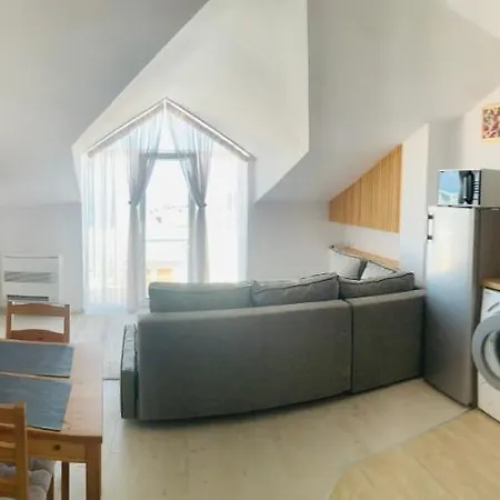 Apolonia Apartment