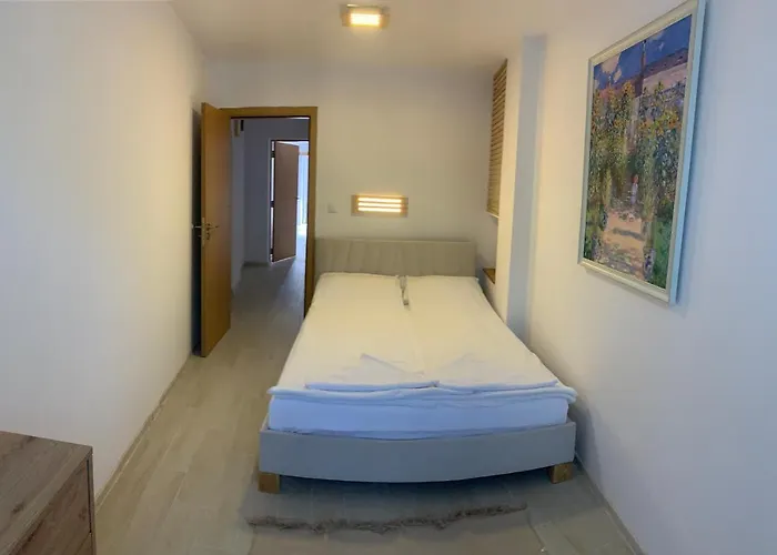 Apolonia - Boutique Family * סוזופול