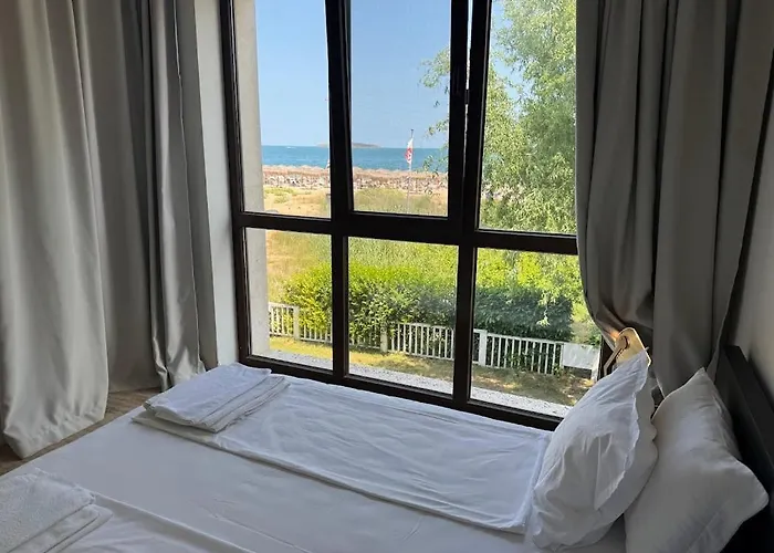 Apolonia - Boutique Family * Sozopol