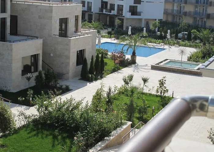 Apolonia - Boutique Family * סוזופול