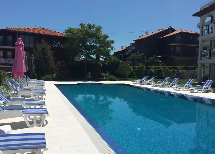 Apolonia - Boutique Family